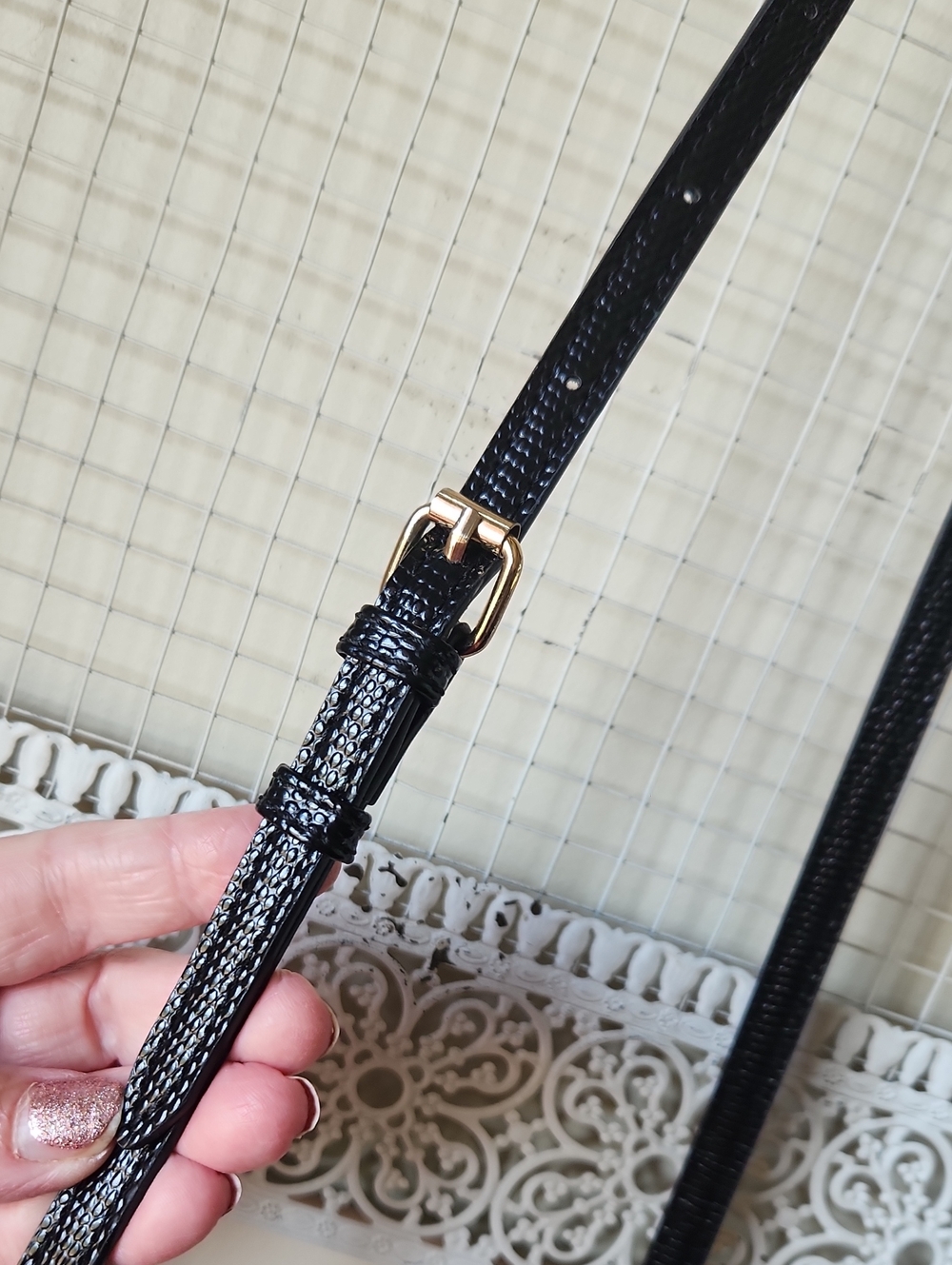 Anne Klein Faux Snakeskin Black Gold Small Chain Crossbody Bag - Picture 10 of 13